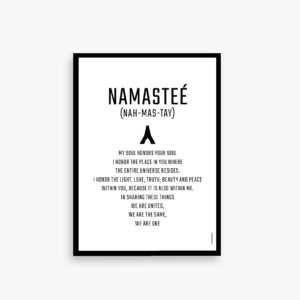 Namaste plakat. betyder “Jeg bøjer mig for dig” eller “Det guddommelige i mig, ærer det guddommelige i dig. Ordet bliver brugt som en respektfuld og kærlig gestus og for at sige tak.